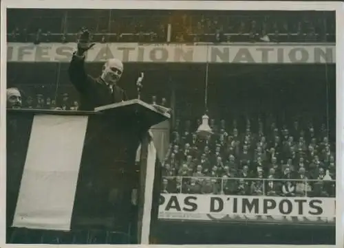 Foto Velodrome im Winter, große Sitzung des National Economic Agreement Committee