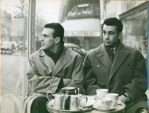 Foto Paris, Boxer Bubi Scholz im Cafe, Portrait