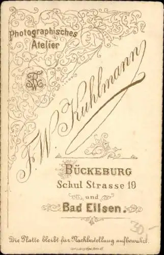 CdV Bückeburg, Frau in Volkstracht