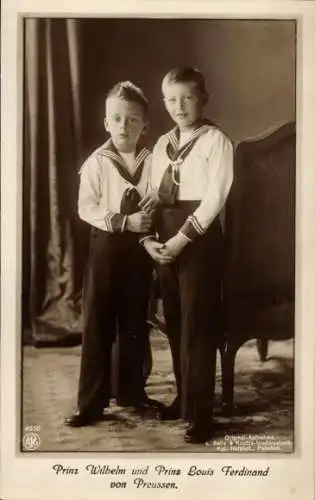 Ak Prinz Wilhelm von Preußen, Prinz Louis Ferdinand , Portrait in Matrosenanzügen