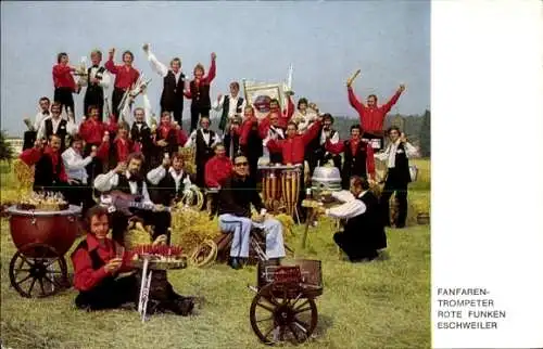 Ak Eschweiler Nordrhein Westfalen, Fanfaren-Trompeter Rote Funken, Instrumente