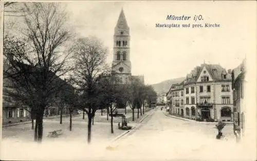 Ak Munster Münster Elsass Haut Rhin, Marktplatz, Protestantische Kirche