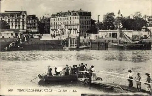 Ak Trouville Deauville Calvados, Le Bac