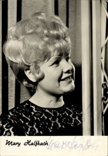 Ak Schauspielerin Mary Halfkath, Portrait, Autogramm