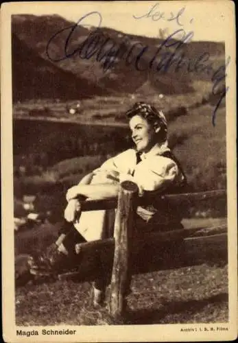 Ak Schauspielerin Magda Schneider, Portrait, Autogramm, Sitzbank