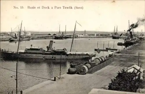 Ak Port Tewfik Suez Port Ägypten, Becken und Dock, Hafenbild