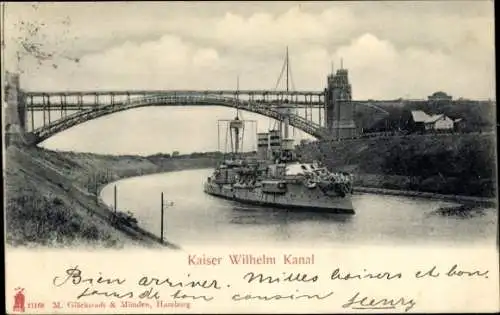 Ak Kaiserliche Marine, Deutsches Kriegsschiff passiert den Kaiser Wilhelm Kanal, Hochbrücke