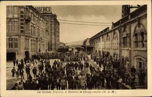 Ak Champigneulles Meurthe et Moselle, Les Grandes Brasseries et Malteries, Sortie des Ouvriers