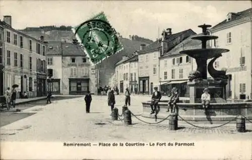 Ak Remiremont Lorraine Vogesen, Place de la Courtine, Fort du Parmont