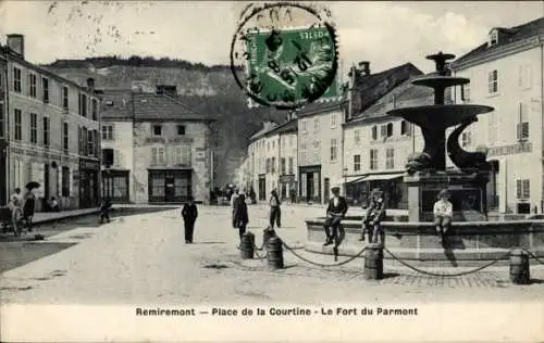 Ak Remiremont Lorraine Vogesen, Place de la Courtine, Fort du Parmont