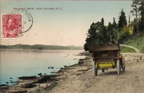 Ak Victoria British Columbia Kanada, Malahat Drive, Auto am Ufer