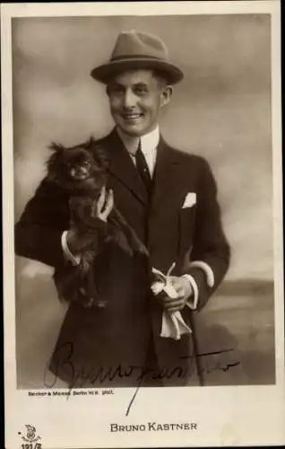 Ak Schauspieler Bruno Kastner, Portrait, Pekinese, Autogramm