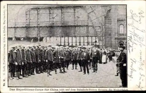 Ak Hansestadt Bremen, Expeditions-Corps für China auf dem Bahnhofs-Perron