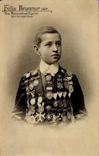 Ak Felix Brunner jun., Phenomenal Cyclist, Dürkopp's Diana, Fahrradartist