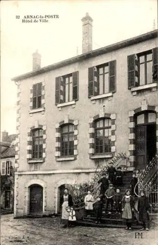 Ak Arnac la Poste Haute Vienne, Rathaus