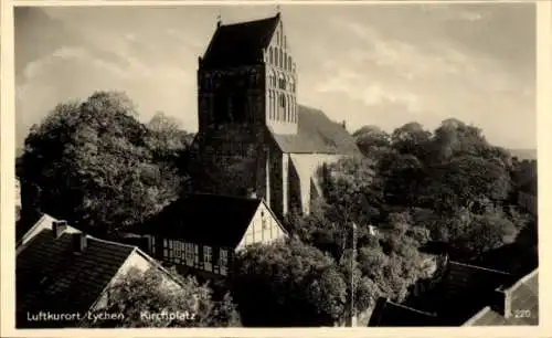 Ak Lychen in der Uckermark, Kirchplatz, Kirche
