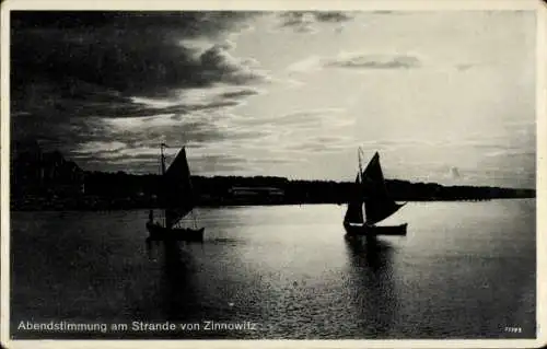 Ak Ostseebad Zinnowitz auf Usedom, Strand, Abendstimmung, Segelboot