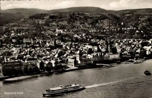 Ak Boppard am Rhein, Totalansicht, Schiff