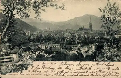 Ak Freiburg im Breisgau, Gesamtansicht der Stadt mit Berglandschaft