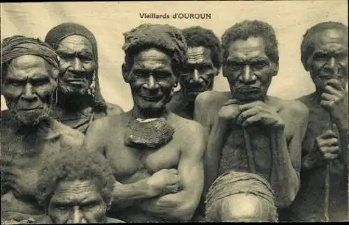 Ak Ouroun Neuguinea Papua-Neuguinea, Alte Männer