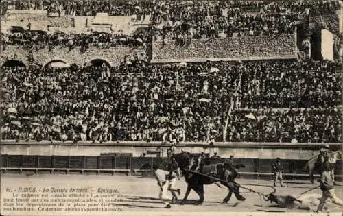 Ak Nîmes Gard, Stierkampf