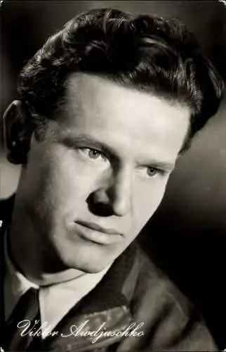 Ak Schauspieler Viktor Awdjuschko, Kuban Kosaken, Feindlicher Wirbelwind, Sonnensucht, Defa