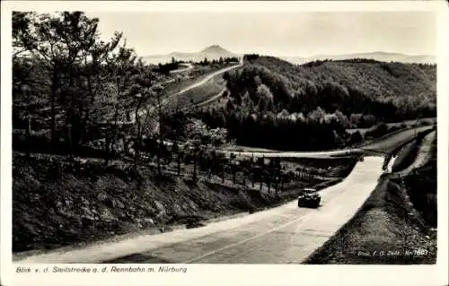 Ak Nürburg in Rheinland Pfalz, Nürburgring, Nordschleife, Rennbahn, Blick von der Steilstrecke