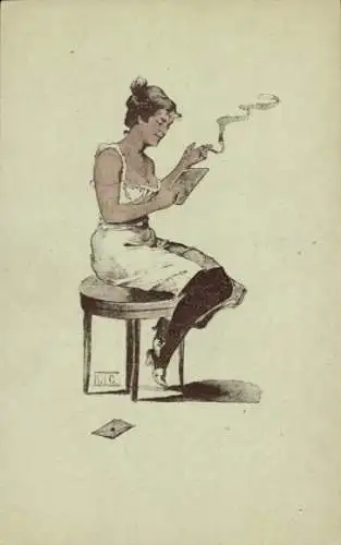 Künstler Ak Rauchende Frau in Unterwäsche liest einen Brief