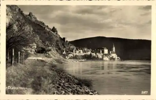 Ak Dürnstein an der Donau Wachau Niederösterreich, Uferpartie