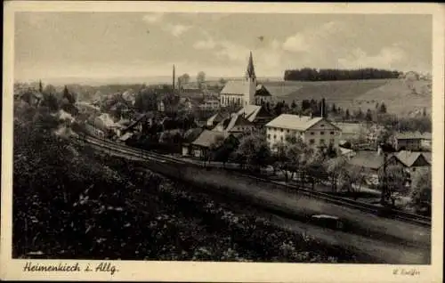 Ak Heimenkirch im Allgäu, Gesamtansicht, Bahnstrecke