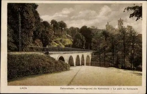 10 alte Ak Laon in Frankreich, diverse Ansichten