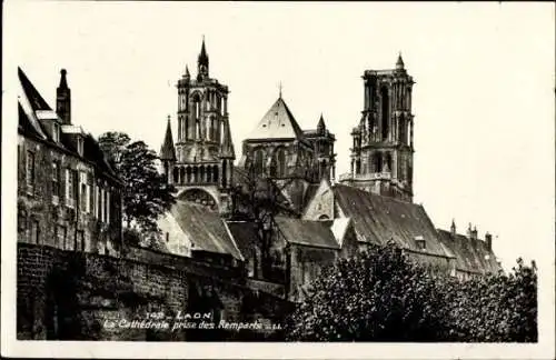 10 alte Ak Laon Aisne, diverse Ansichten