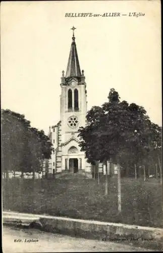 Ak Bellerive sur Allier Vichy, L´Église