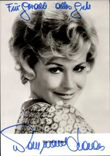 Ak Schauspielerin  und Sängerin Waltraut Haas, Portrait, Autogramm