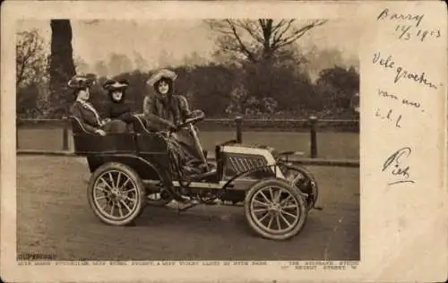 Ak Auto, Frauen im Automobil, Portrait