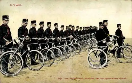 Ak Niederländische Soldaten in Uniformen, Fahrräder