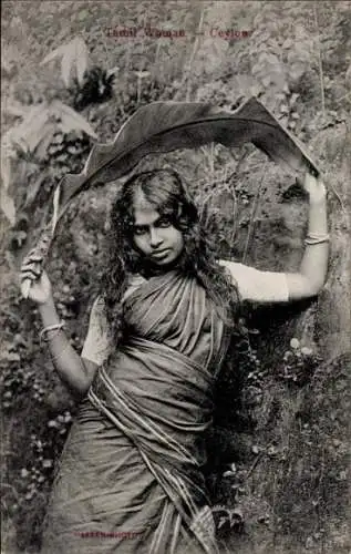 Ak Sri Lanka Ceylon, Portrait einer jungen Frau in Tracht