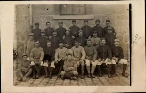 Foto Ak Französische Soldaten in Uniformen, Gruppenaufnahme