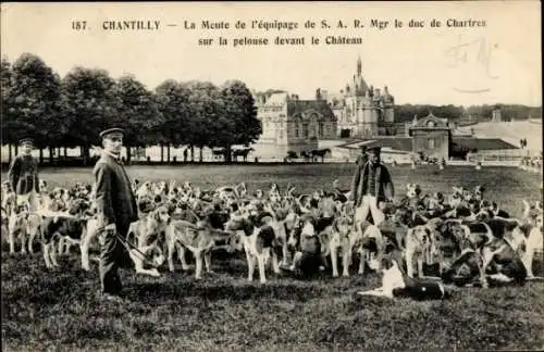 Ak Chantilly Oise, La Meute de l’equipage, Le Chateau