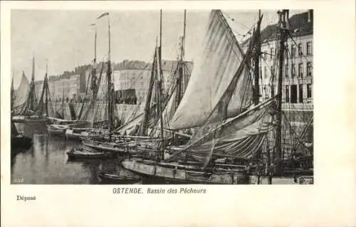Ak Oostende Ostende Westflandern, Fischerboote am Anleger