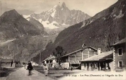 Ak Les Praz Chamonix Mont Blanc Haute Savoie, l'Aiguille du Dru
