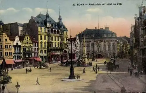 Ak Bonn am Rhein, Marktplatz und Hotel, Rathaus, Denkmal, Kutsche