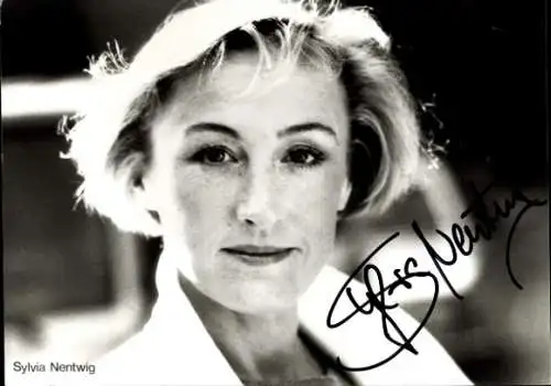 Ak Schauspielerin Sylvia Nentwig, Portrait, Autogramm