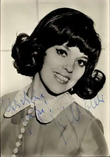 Ak Schauspielerin Gerti Möller, Portrait, Autogramm