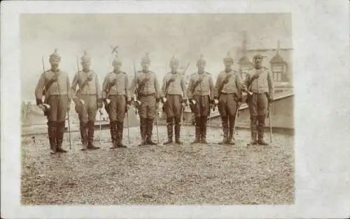 Foto Ak KuK Kavallerie, Dragoner, Gruppenaufnahme