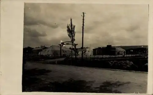 Foto Ak Blick zu einem Feldlazarett, I WK