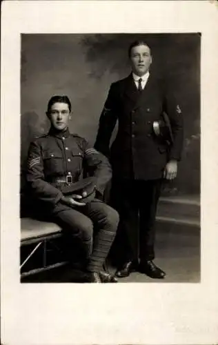 Foto Ak Fitter, Royal Naval Air Service, Sgt. Army Ordonance Corps, British Soldiers