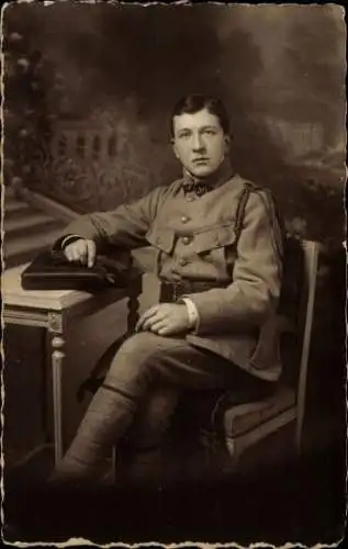 Foto Ak Französischer Soldat in Uniform, Regiment 30, Portrait