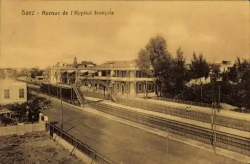 Ak Suez Ägypten, Avenue de l'Hopital francais, Lokomotive