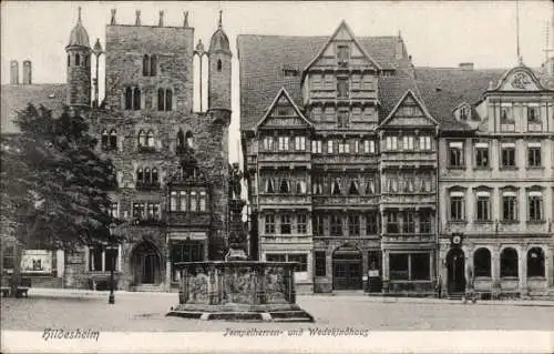 Ak Hildesheim in Niedersachsen, Tempelherrenhaus, Wedekindhaus, Brunnen